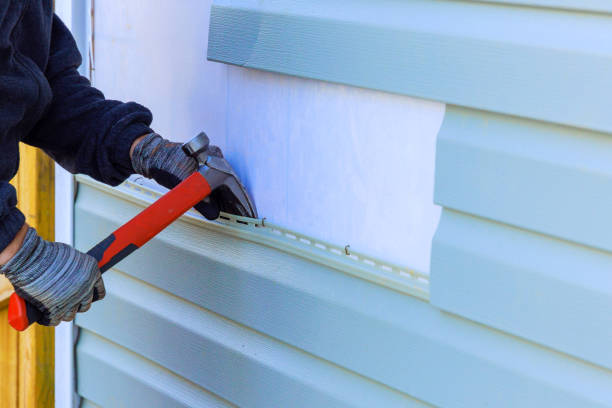 Reliable Emergency Siding Repair contractor in Medford, OR by Squared Siding